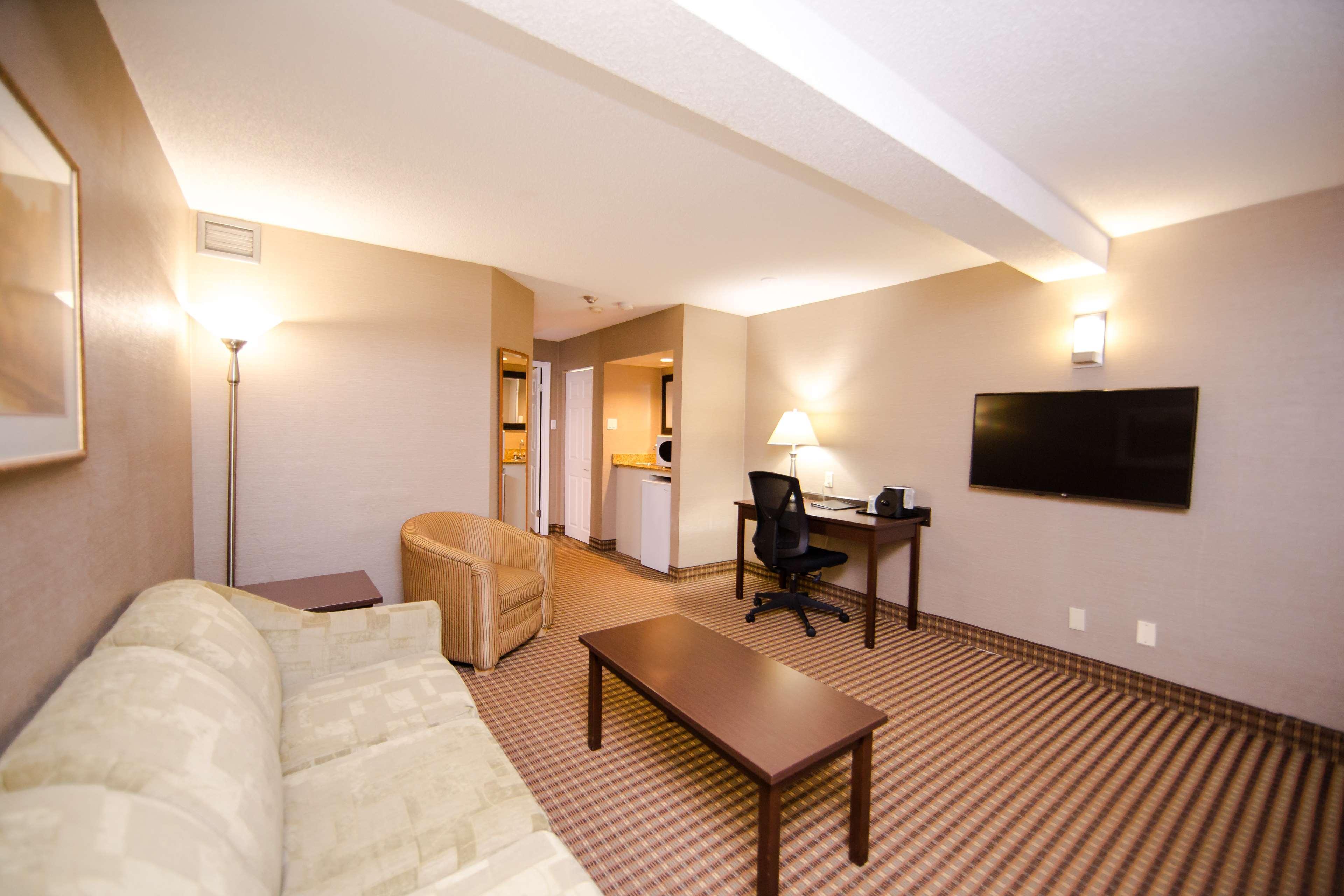 Best Western Plus Ottawa Kanata Hotel And Conference Centre Eksteriør billede