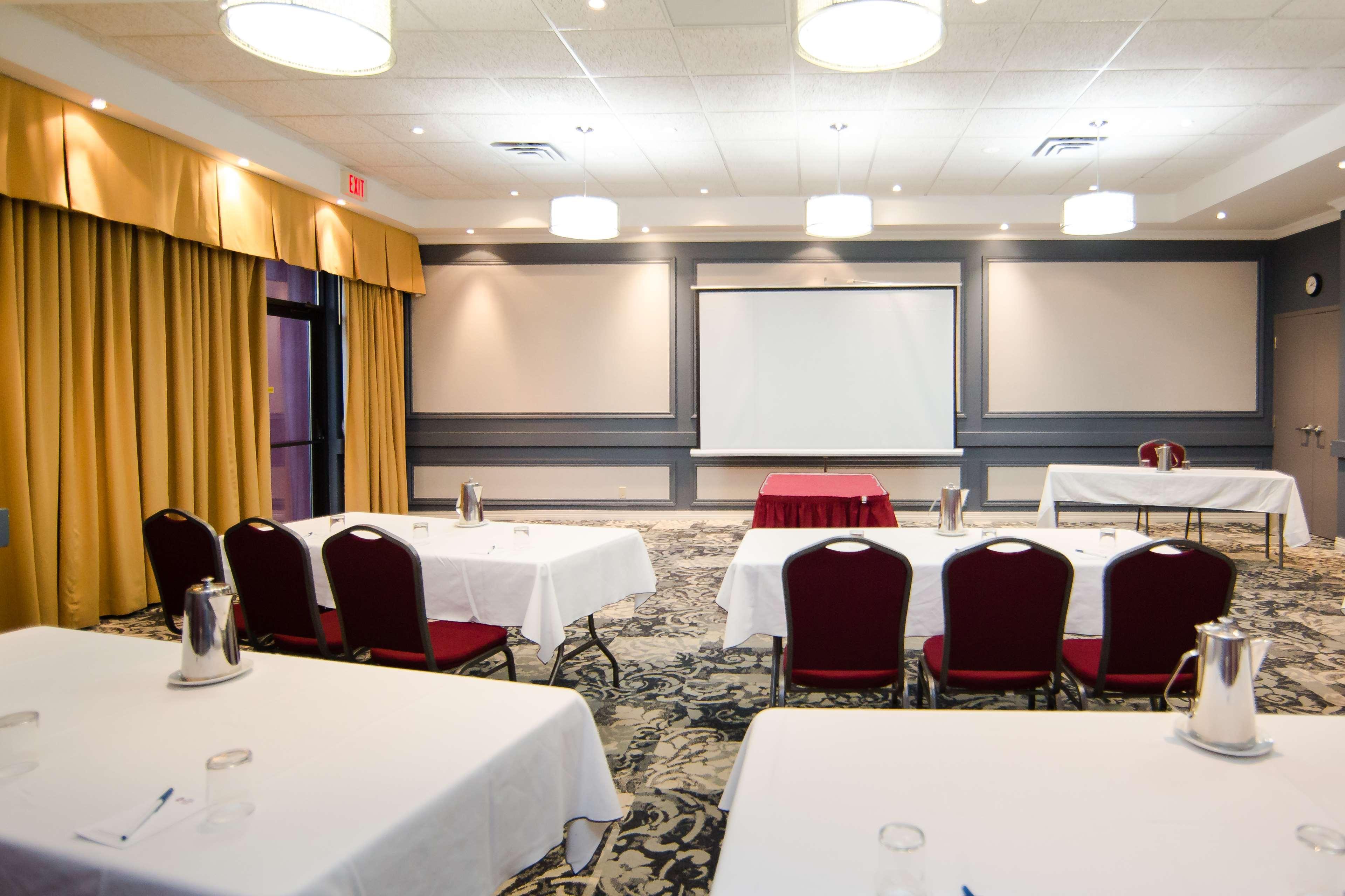 Best Western Plus Ottawa Kanata Hotel And Conference Centre Eksteriør billede