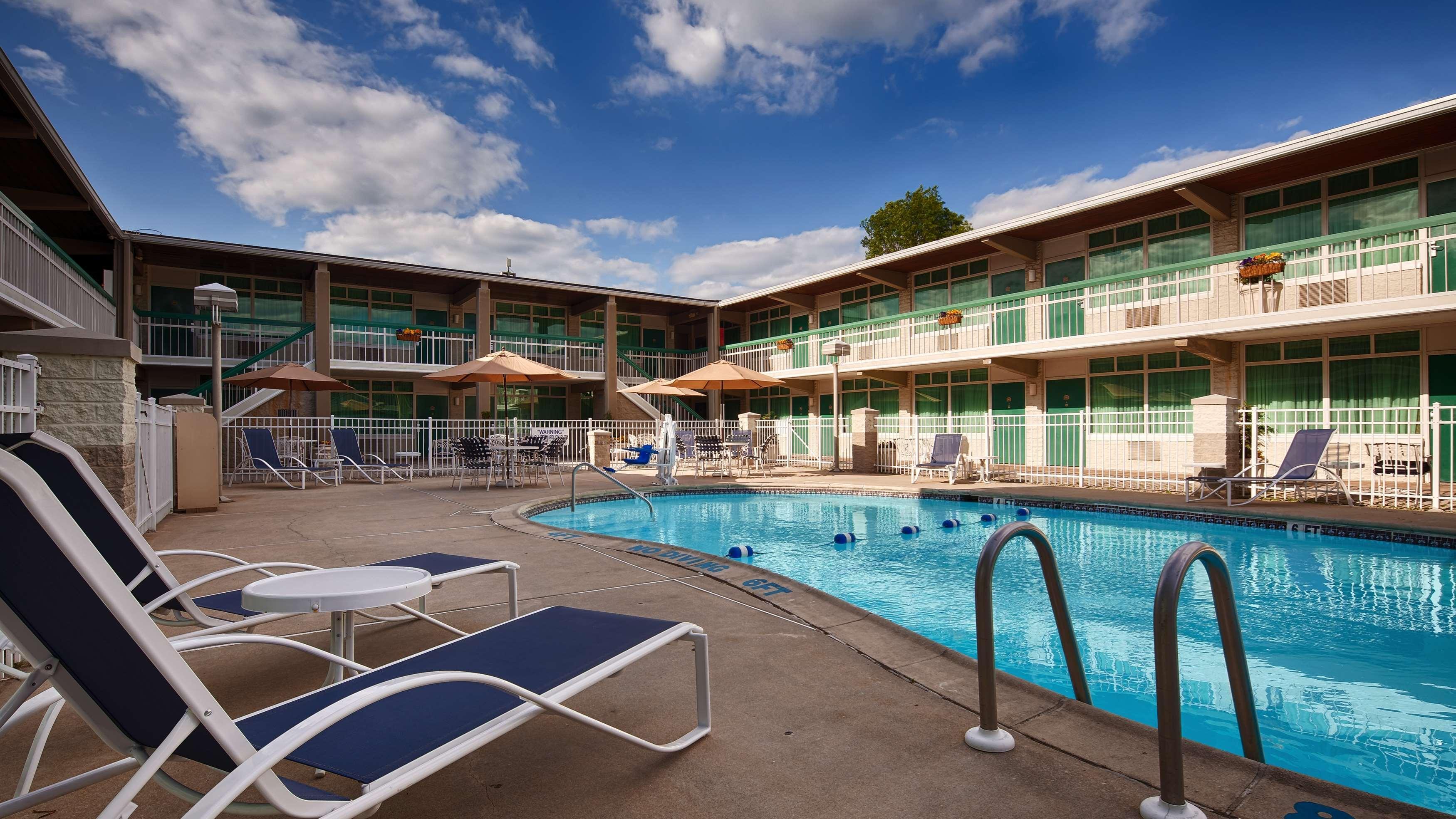 Best Western Plus Ottawa Kanata Hotel And Conference Centre Eksteriør billede